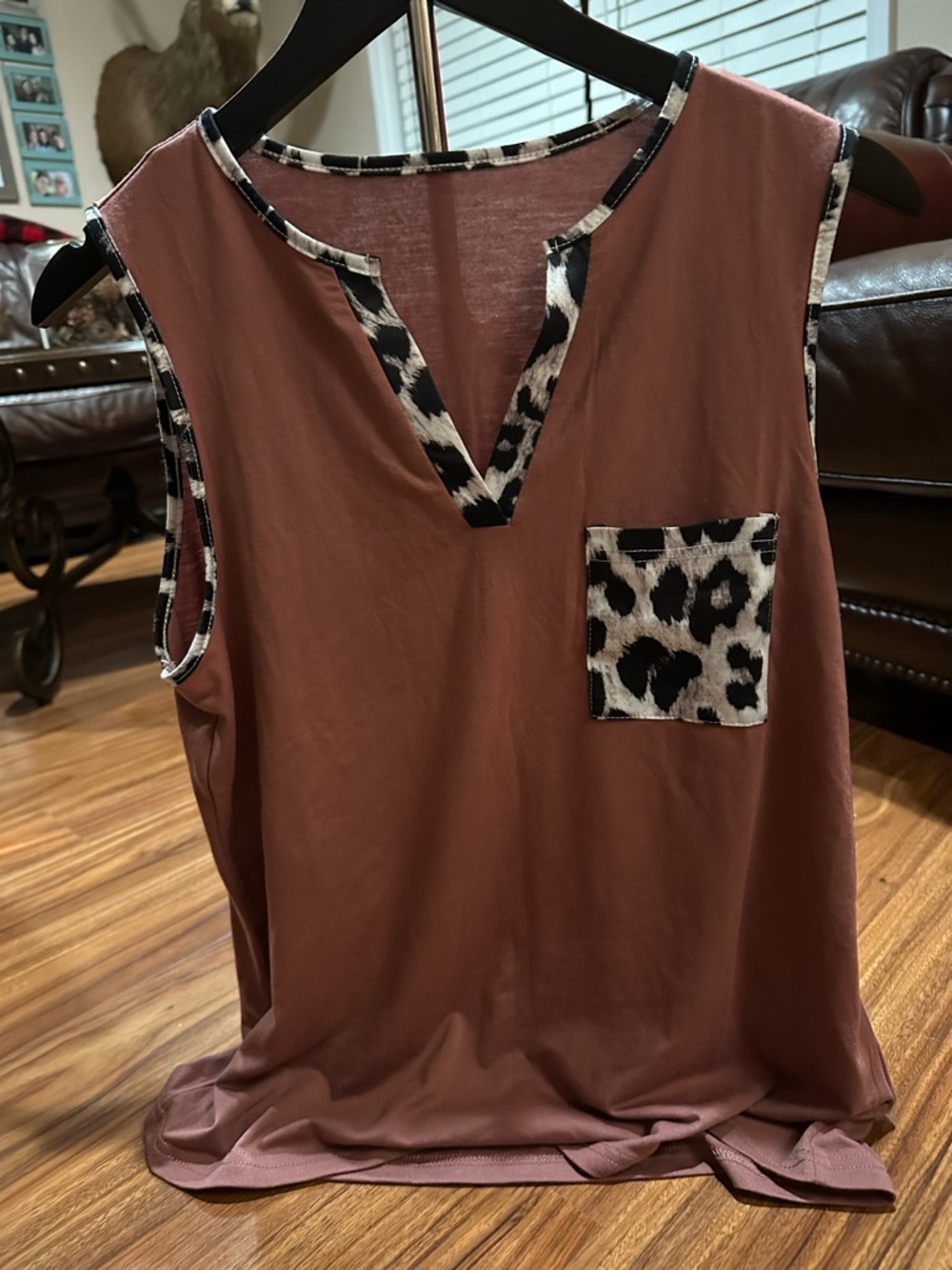 SHEIN Mauve Tank Top with Leopard-Trim Accents
